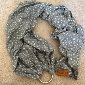 WildBird Blue/Gray Floral Ring Sling